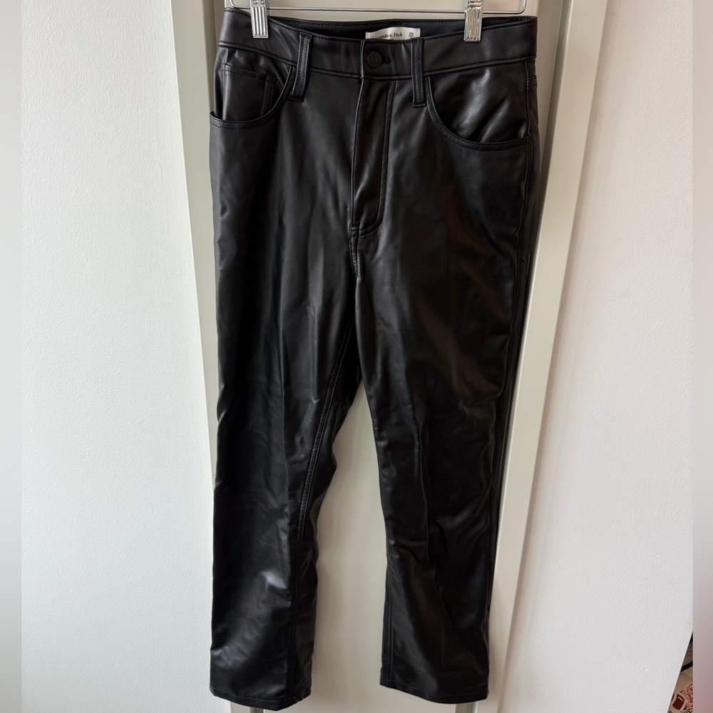 Abercrombie ‘90s Straight Ultra High Rise Leather Pants